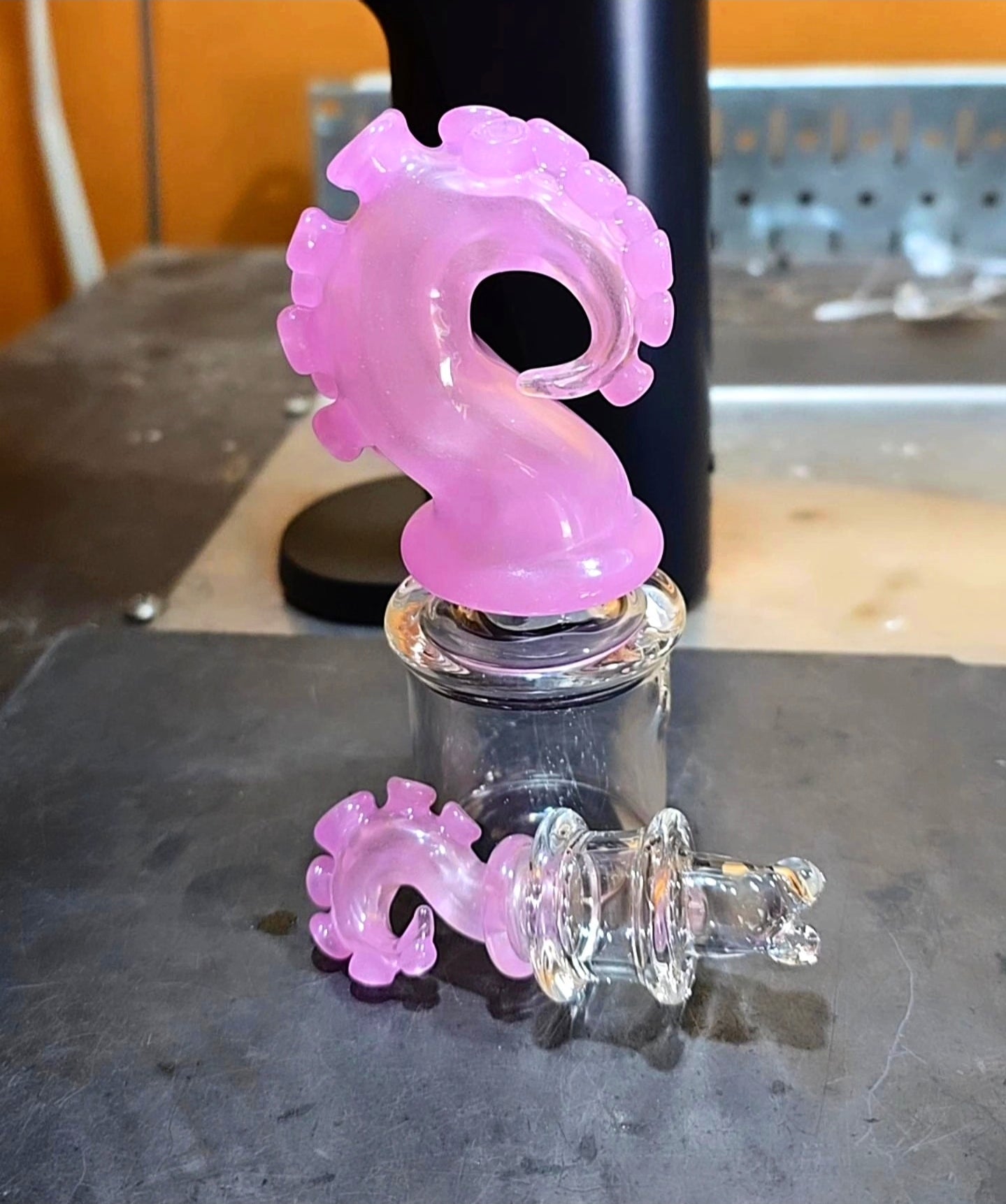 Wisteria Tentacle Dry Top for Dr Dabber Switch 2 – Custom Colors & Optional Spinner Carb Cap