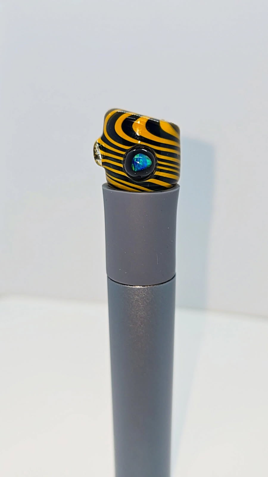 Yellow/Black W/ Opal Chip OG Style Puffco Pivot Glass top
