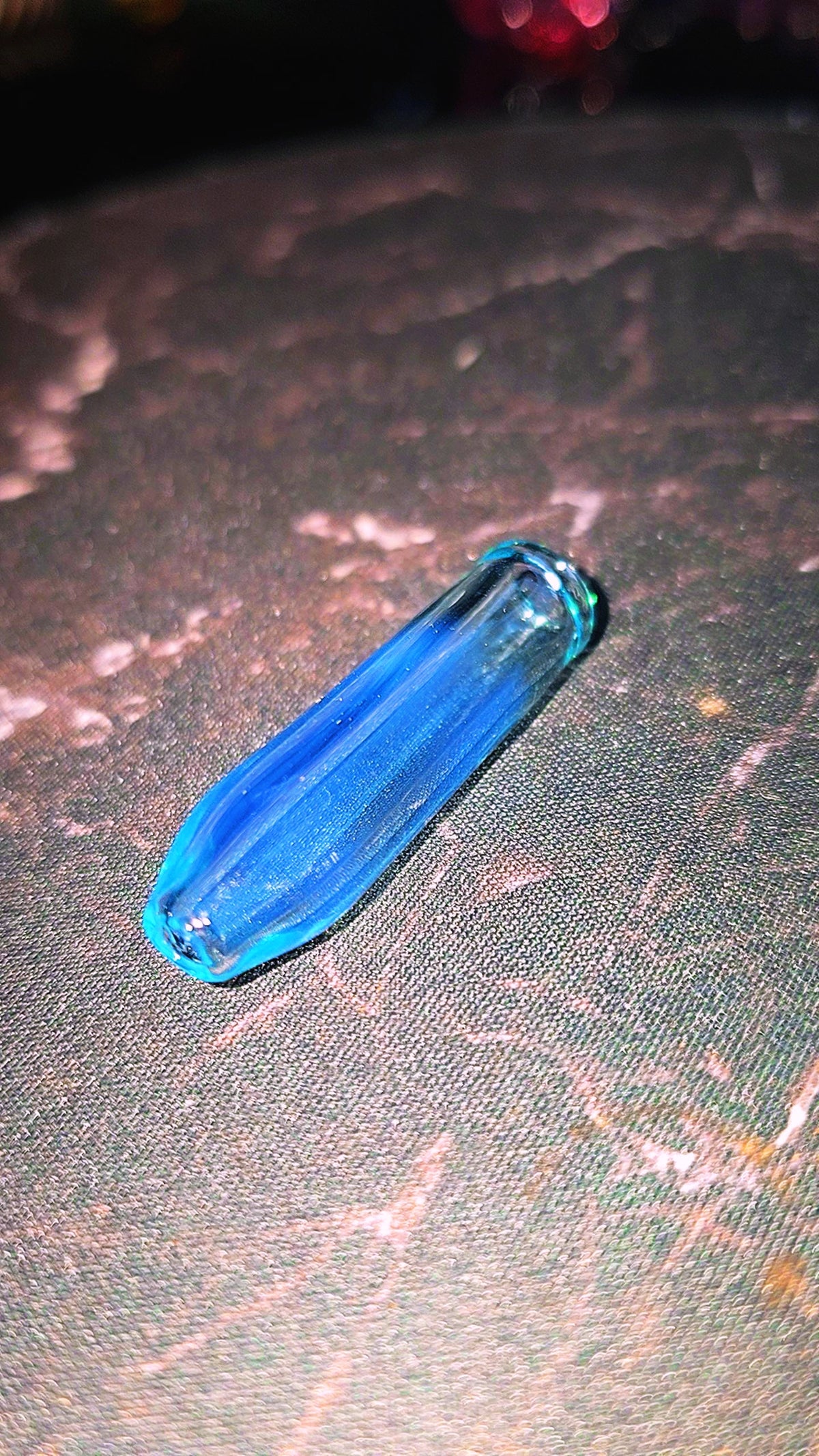 Meta Blue Glass Rolling Tip