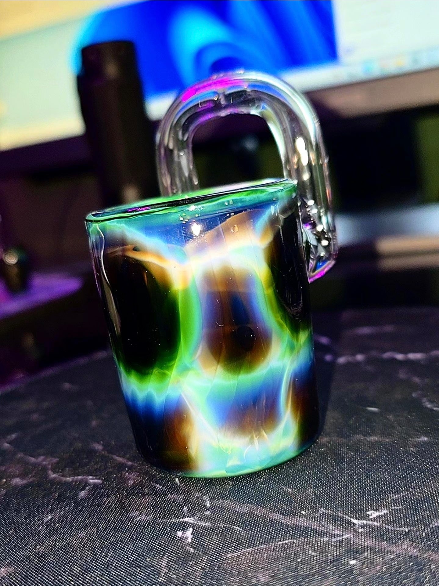 Xenomorph (Electric) — Flat Puffco Proxy Puffer Pendant